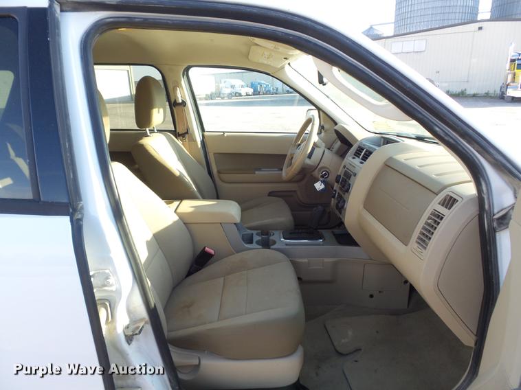 image for item DB6324 2009 Ford Escape XLT SUV