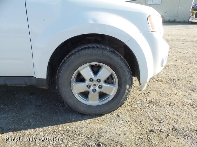 image for item DB6324 2009 Ford Escape XLT SUV