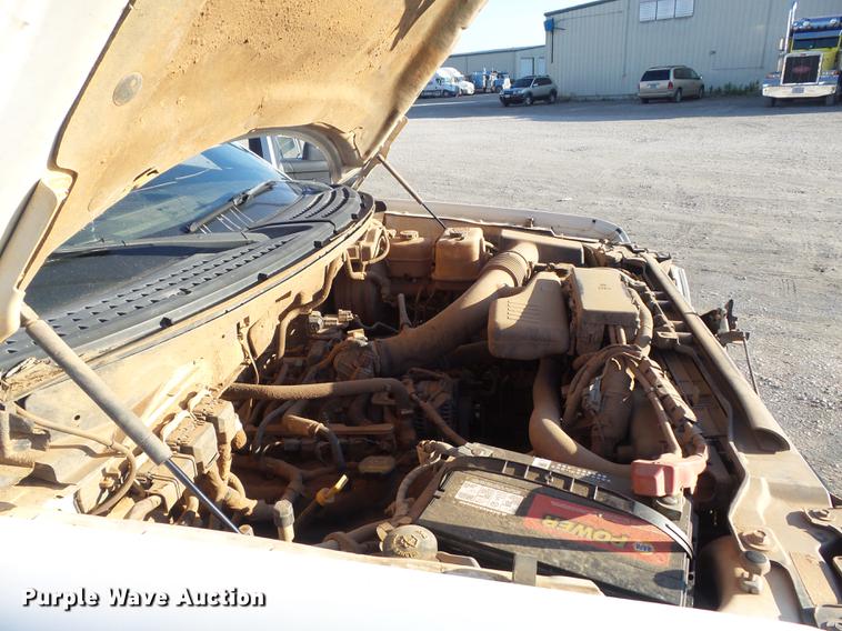 image for item DB6325 2010 Ford F150 XL SuperCab pickup truck