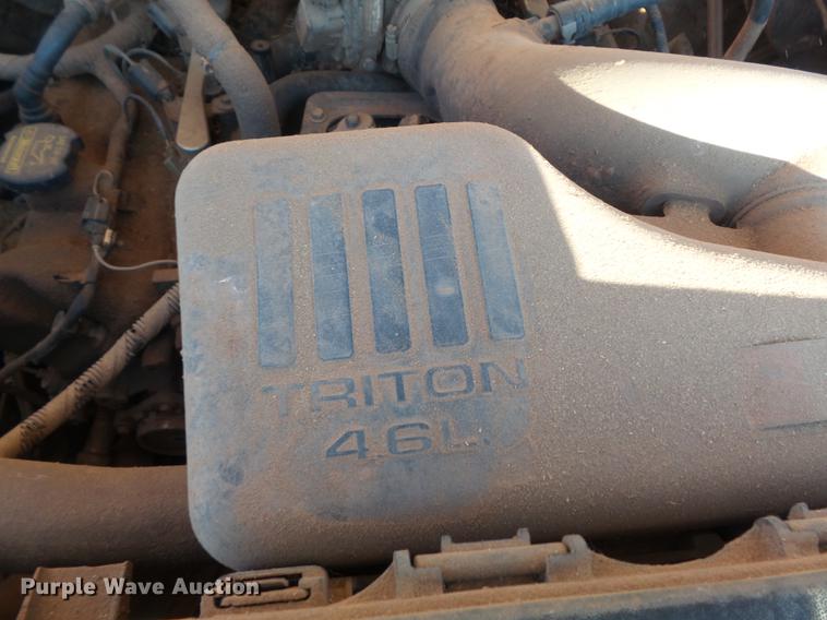 image for item DB6325 2010 Ford F150 XL SuperCab pickup truck