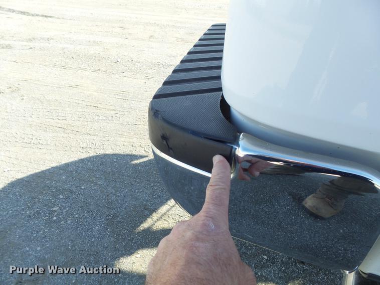 image for item DB6326 2011 Ford F150 XLT SuperCab pickup truck