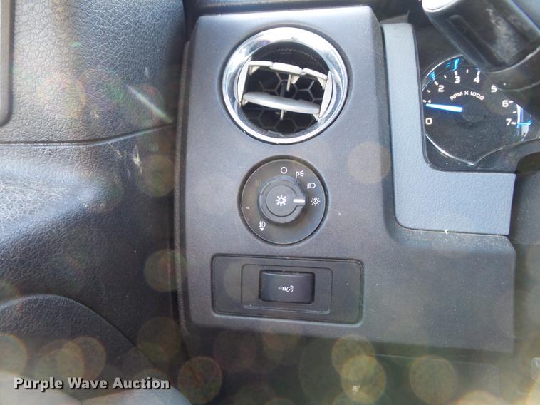 image for item DB6326 2011 Ford F150 XLT SuperCab pickup truck