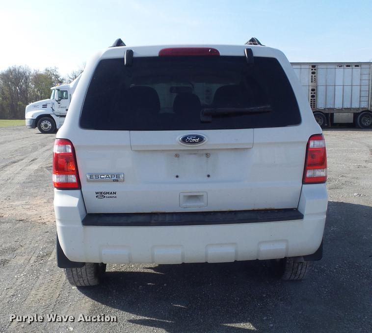 image for item DB6328 2010 Ford Escape XLT SUV