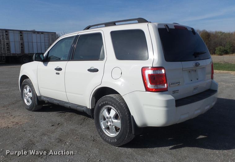 image for item DB6328 2010 Ford Escape XLT SUV