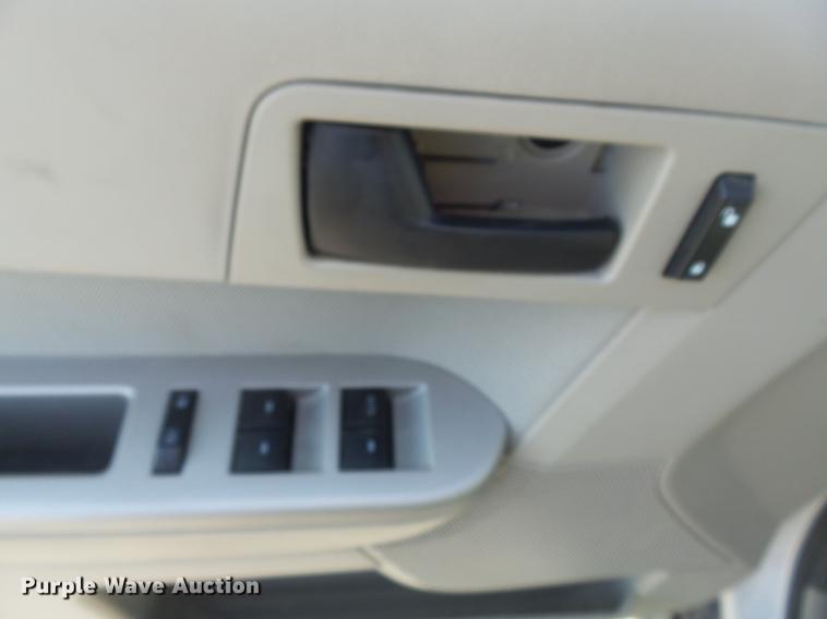 image for item DB6328 2010 Ford Escape XLT SUV