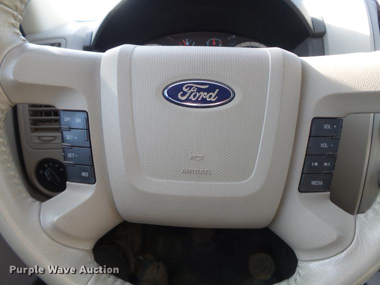 image for item DB6328 2010 Ford Escape XLT SUV