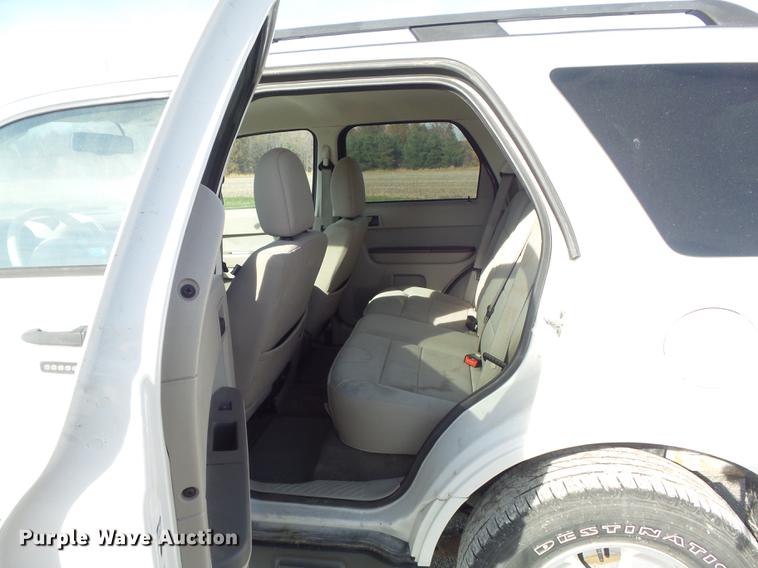 image for item DB6328 2010 Ford Escape XLT SUV