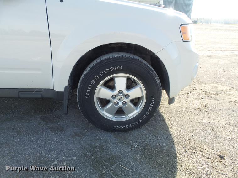 image for item DB6328 2010 Ford Escape XLT SUV