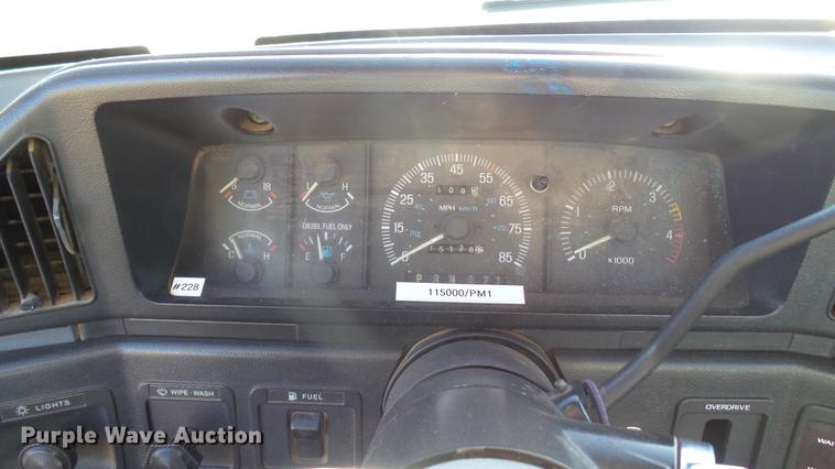 image for item DC1822 1991 Ford F250 pickup truck