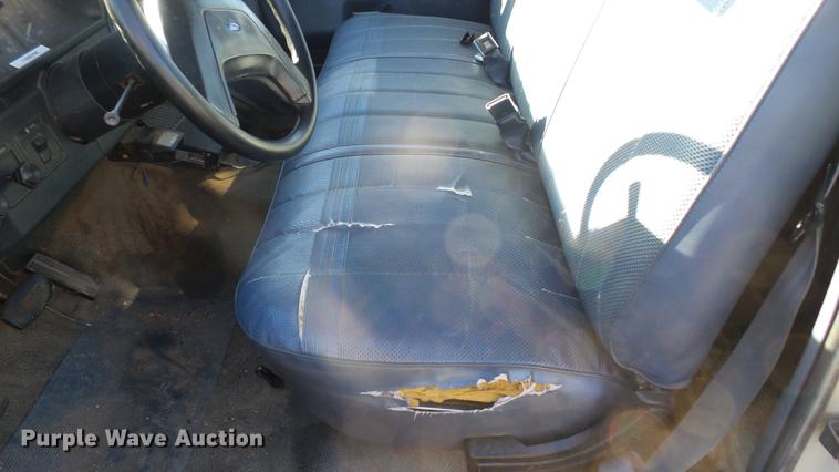 image for item DC1822 1991 Ford F250 pickup truck