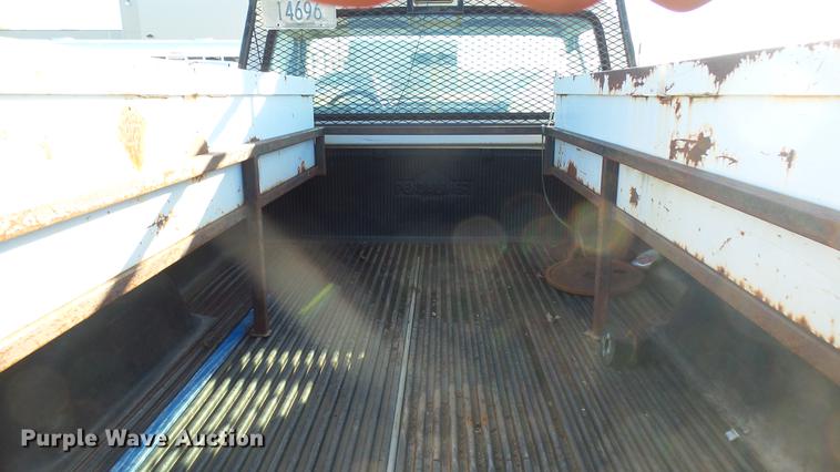 image for item DC1822 1991 Ford F250 pickup truck