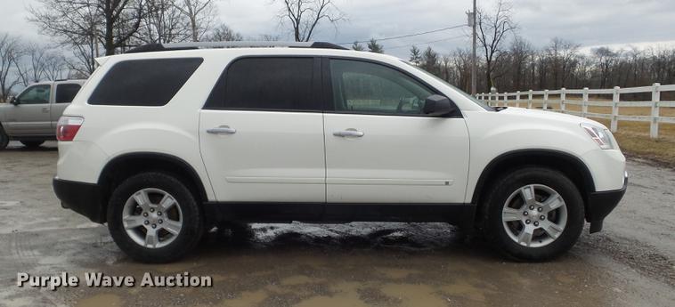 image for item DC7446 2010 GMC Acadia SUV
