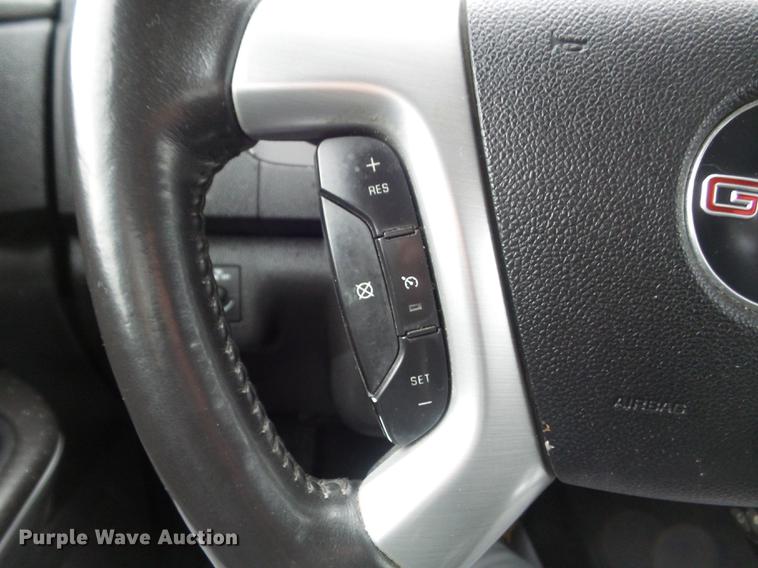 image for item DC7446 2010 GMC Acadia SUV