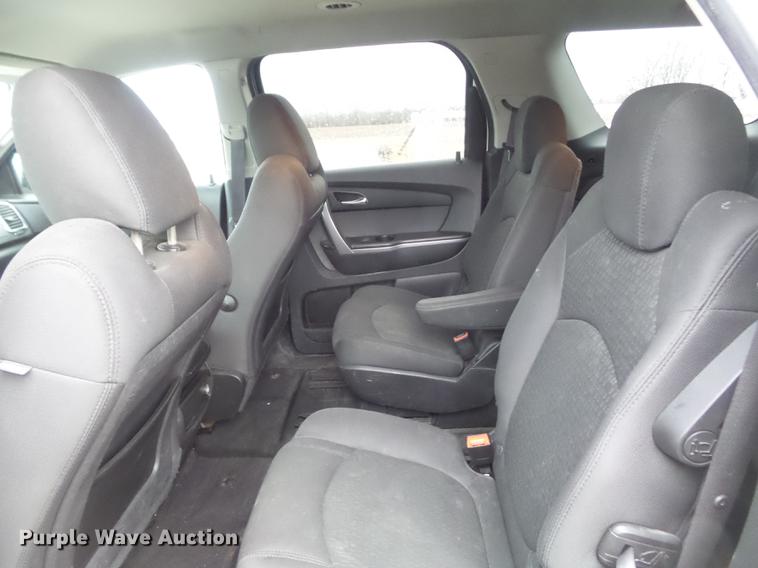 image for item DC7446 2010 GMC Acadia SUV