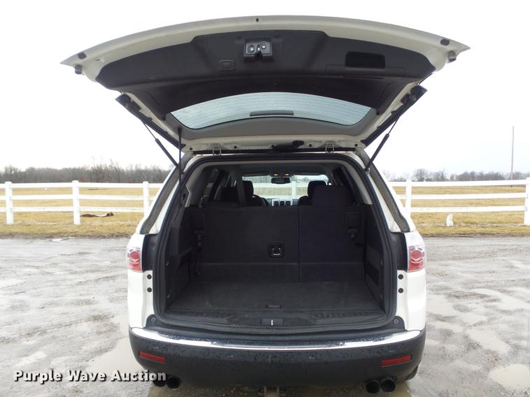 image for item DC7446 2010 GMC Acadia SUV