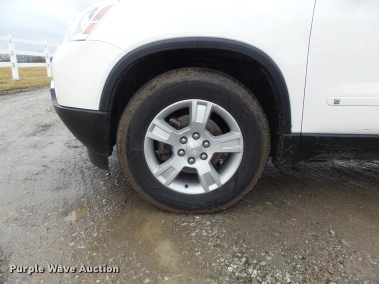 image for item DC7446 2010 GMC Acadia SUV