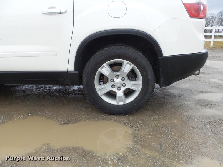 image for item DC7446 2010 GMC Acadia SUV