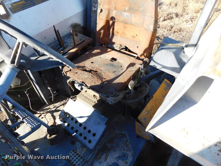 image for item DC8417 White 60 tractor