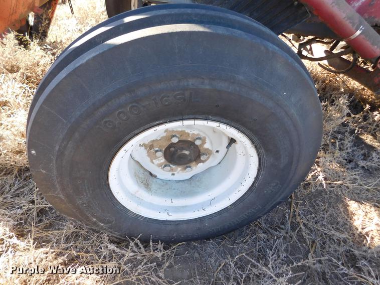 image for item DC8417 White 60 tractor