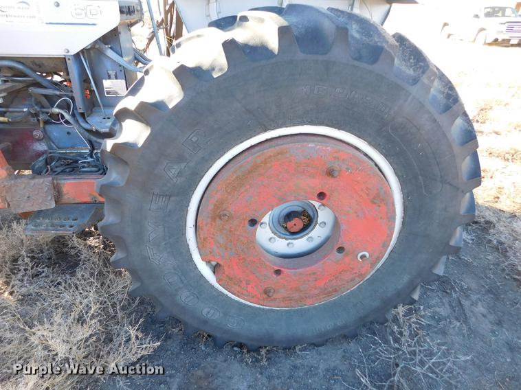 image for item DC8417 White 60 tractor