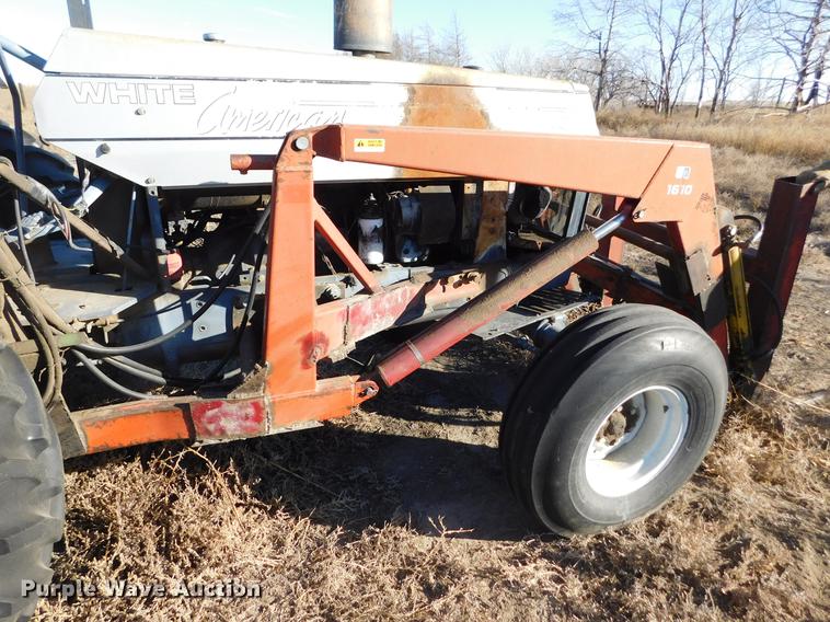 image for item DC8417 White 60 tractor