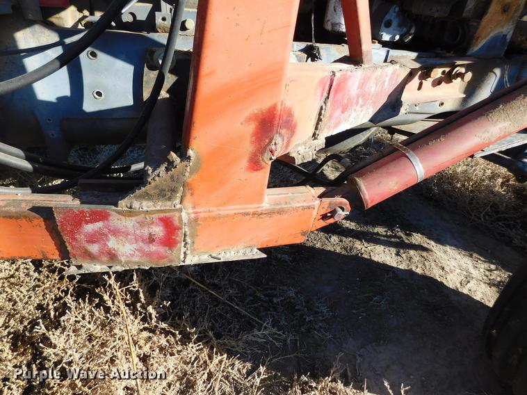 image for item DC8417 White 60 tractor