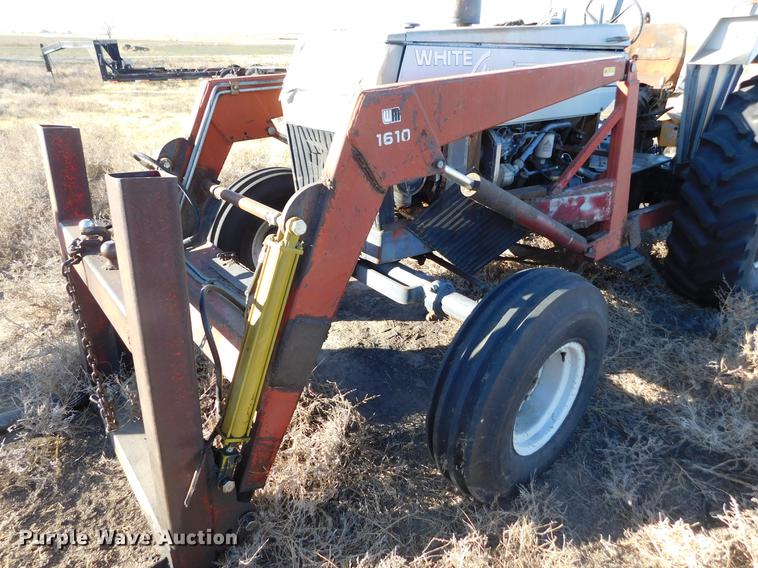 image for item DC8417 White 60 tractor