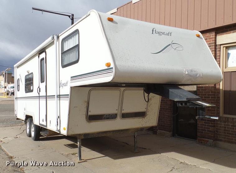 image for item DD1377 1999 Forest River Flagstaff camper