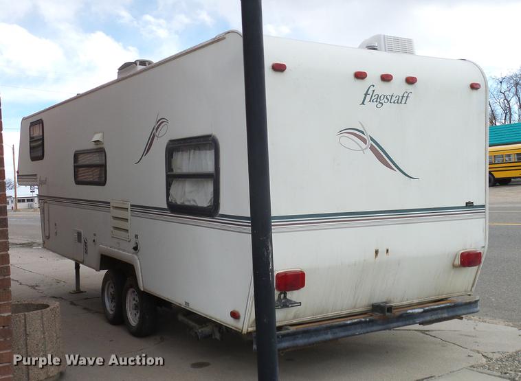 image for item DD1377 1999 Forest River Flagstaff camper