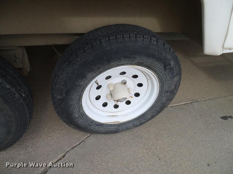 image for item DD1377 1999 Forest River Flagstaff camper