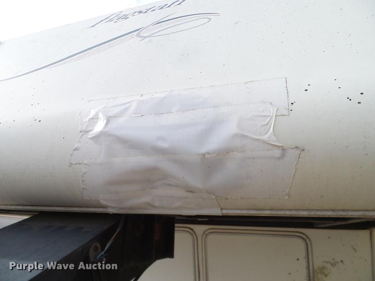 image for item DD1377 1999 Forest River Flagstaff camper