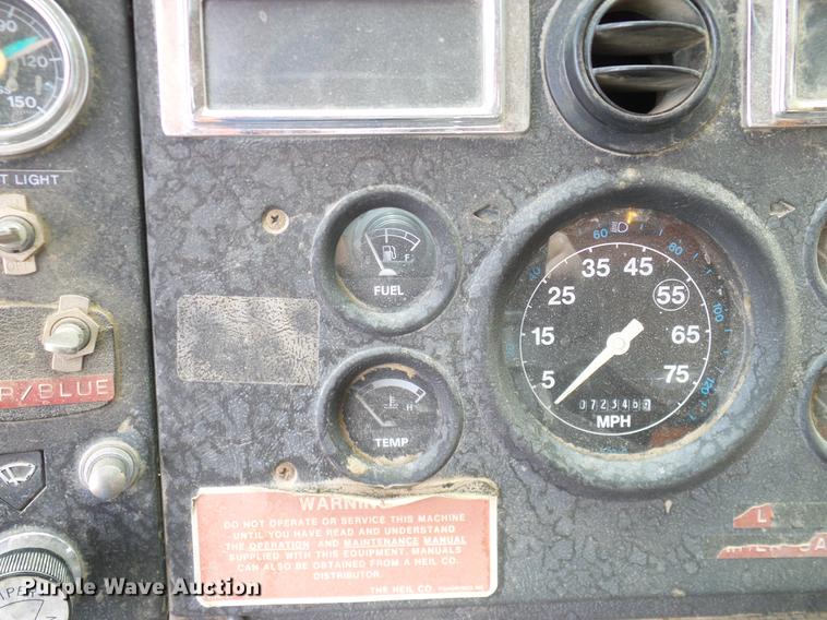 image for item DD1378 1993 Ford L8000 dump truck