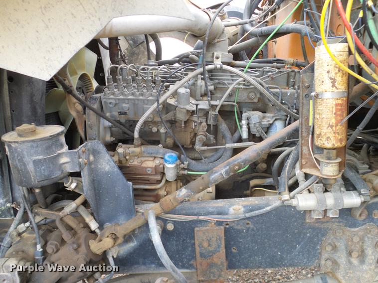 image for item DD1378 1993 Ford L8000 dump truck