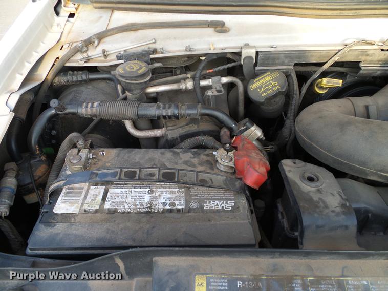 image for item DD1423 2009 Ford Econoline E450 shuttle bus