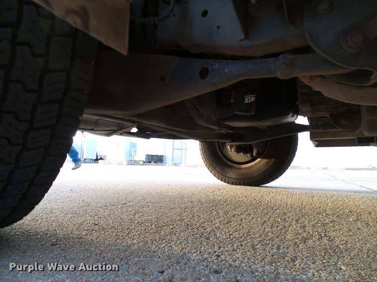 image for item DD1423 2009 Ford Econoline E450 shuttle bus