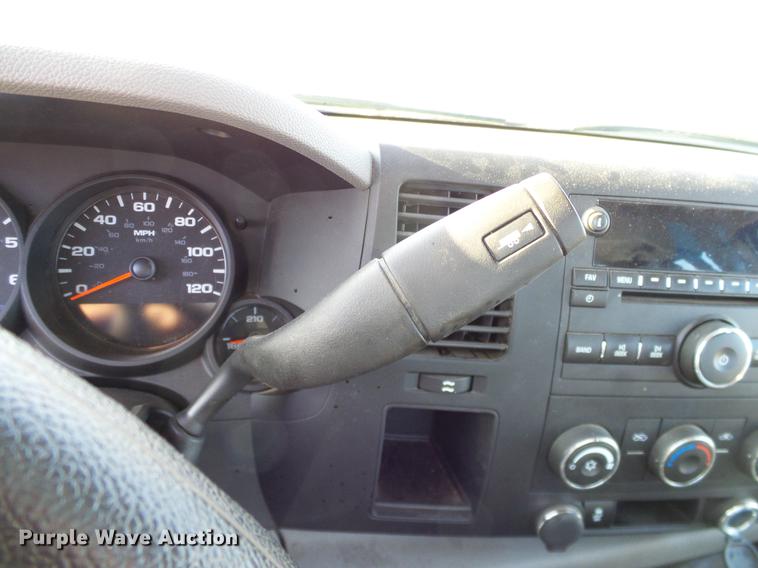 image for item DD1426 2013 Chevrolet 1500 Ext. Cab pickup truck