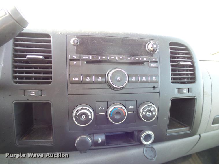 image for item DD1426 2013 Chevrolet 1500 Ext. Cab pickup truck