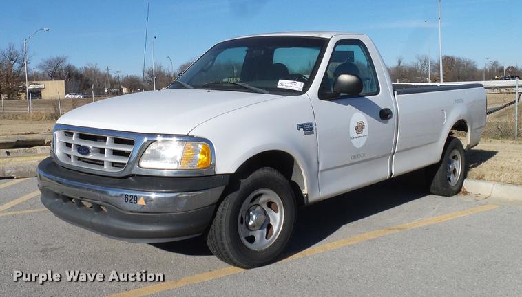 image for item DD1431 1999 Ford F150 pickup truck