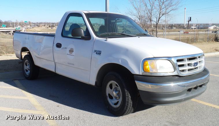 image for item DD1431 1999 Ford F150 pickup truck