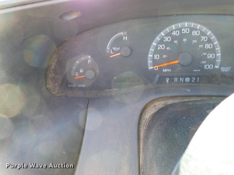 image for item DD1431 1999 Ford F150 pickup truck