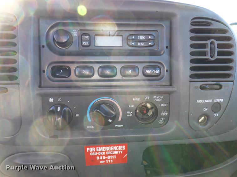 image for item DD1431 1999 Ford F150 pickup truck