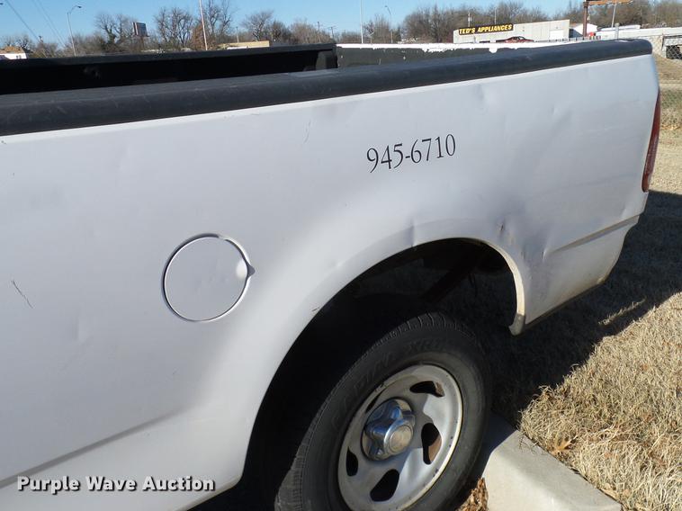 image for item DD1431 1999 Ford F150 pickup truck