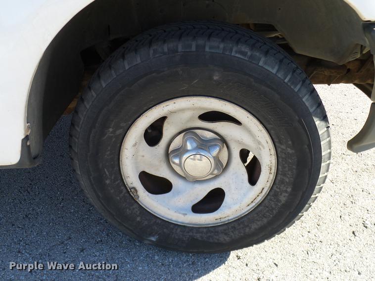 image for item DD1431 1999 Ford F150 pickup truck