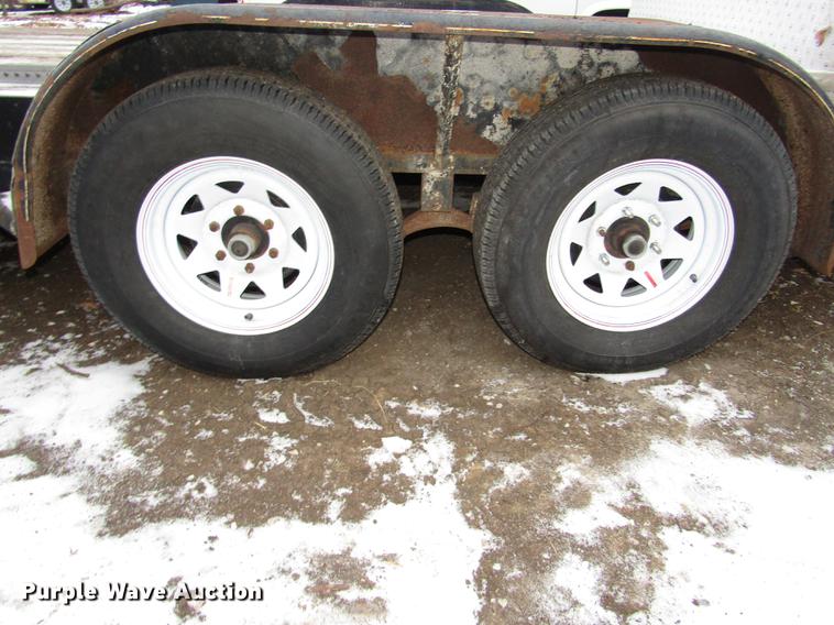 image for item DD2924 2011 Finish line equipment trailer