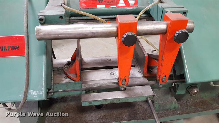 image for item DD9068 Wilton 3602 band saw