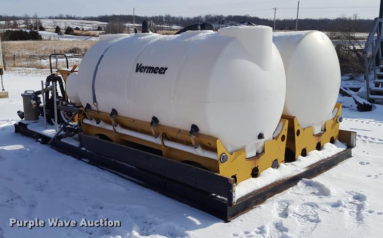 image for item DD9069 1998 Vermeer DT750 mud system