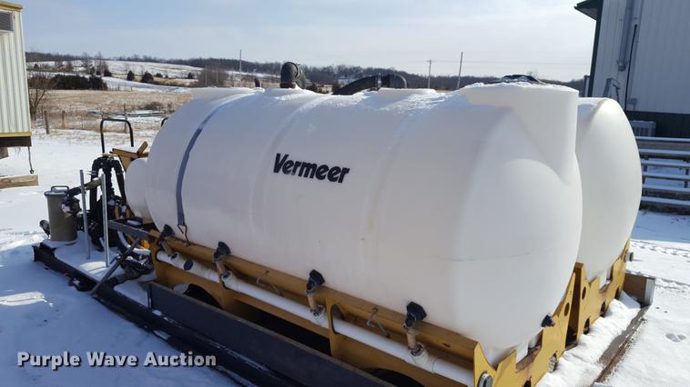 image for item DD9069 1998 Vermeer DT750 mud system