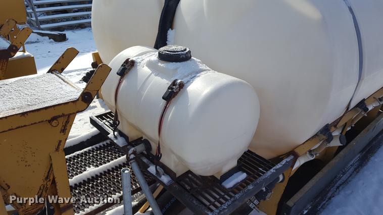 image for item DD9069 1998 Vermeer DT750 mud system