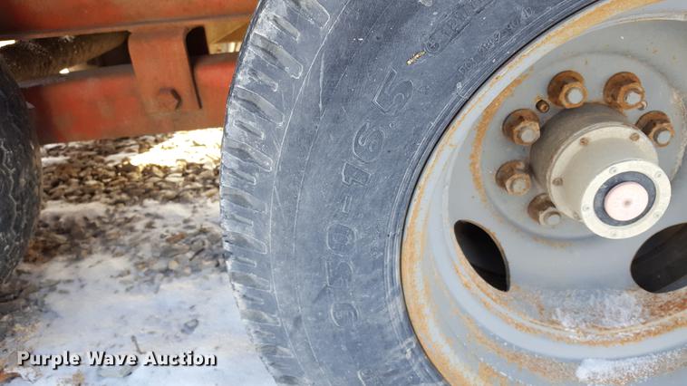 image for item DD9070 1996 Belshe equipment trailer