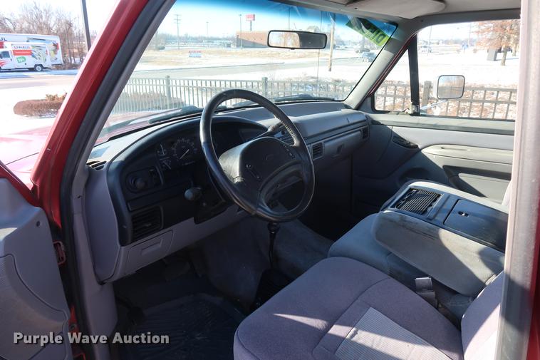 image for item DD9075 1997 Ford F250 SuperCab pickup truck